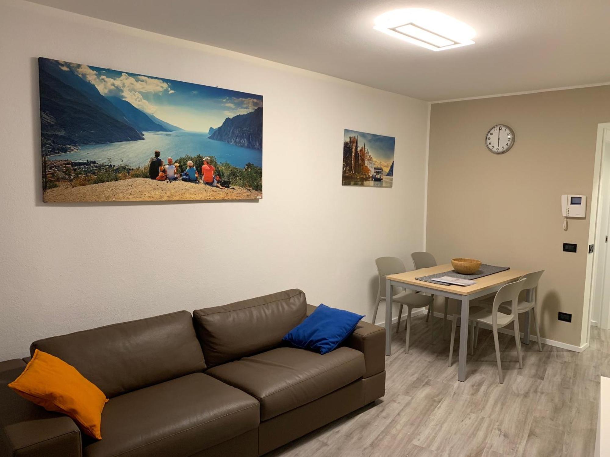 Rivacentro Apartment ภายนอก รูปภาพ